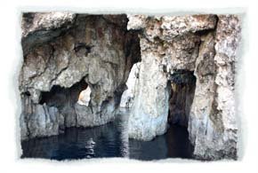 Grotta delle Rondinelle